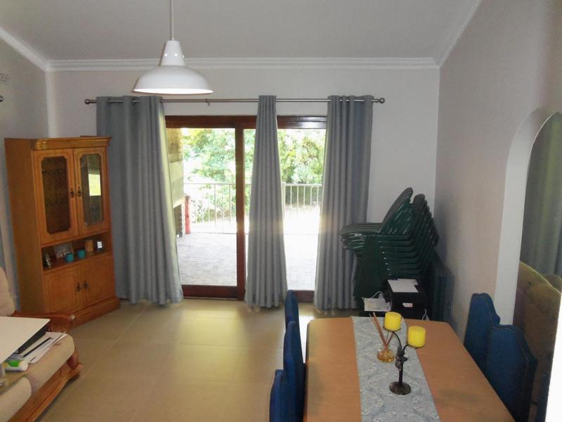 To Let 4 Bedroom Property for Rent in Sonstraal Western Cape